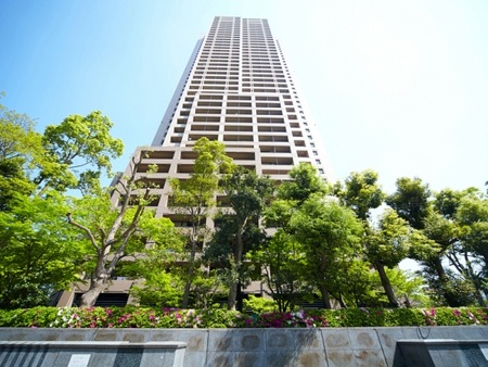 桜宮リバーシティ・ウォータータワープラザ